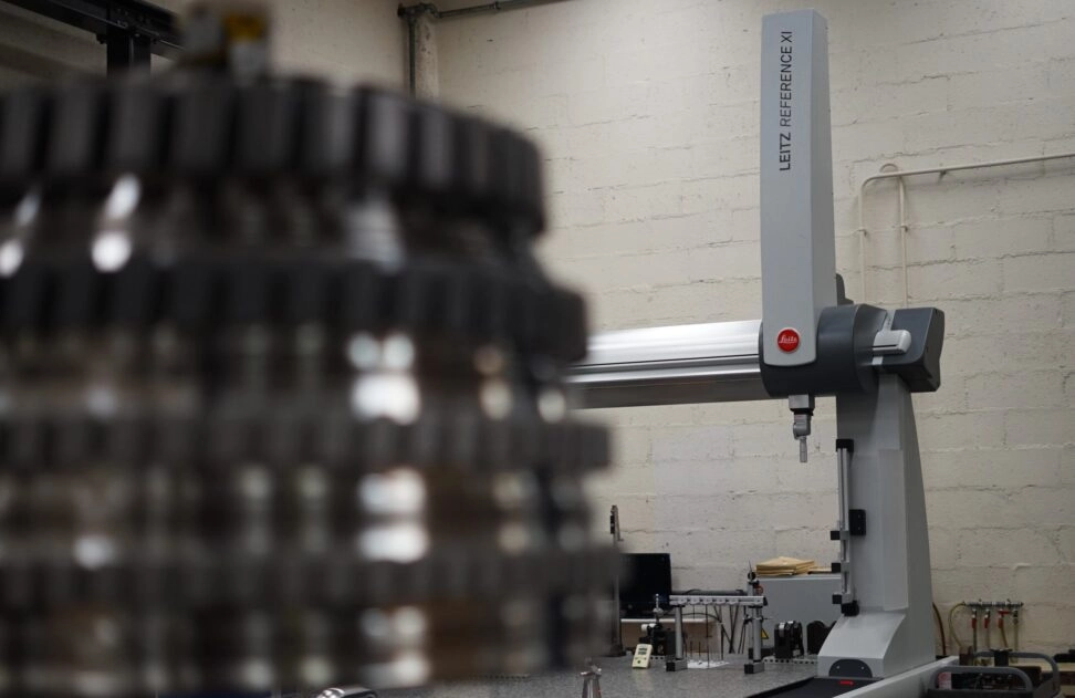 Leitz Reference XI CMMs machine